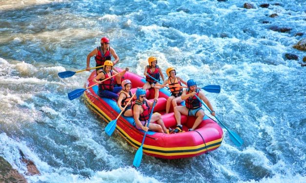 Arung Jeram Aktivitas Olahraga Yang Seru Namun Menantang