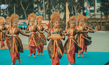 Tarian Sekapur Sirih Simbol Keramahtamahan Masyarakat Melayu